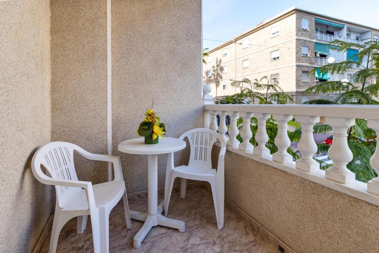 Caballero Apartment Torrevieja Eksteriør billede