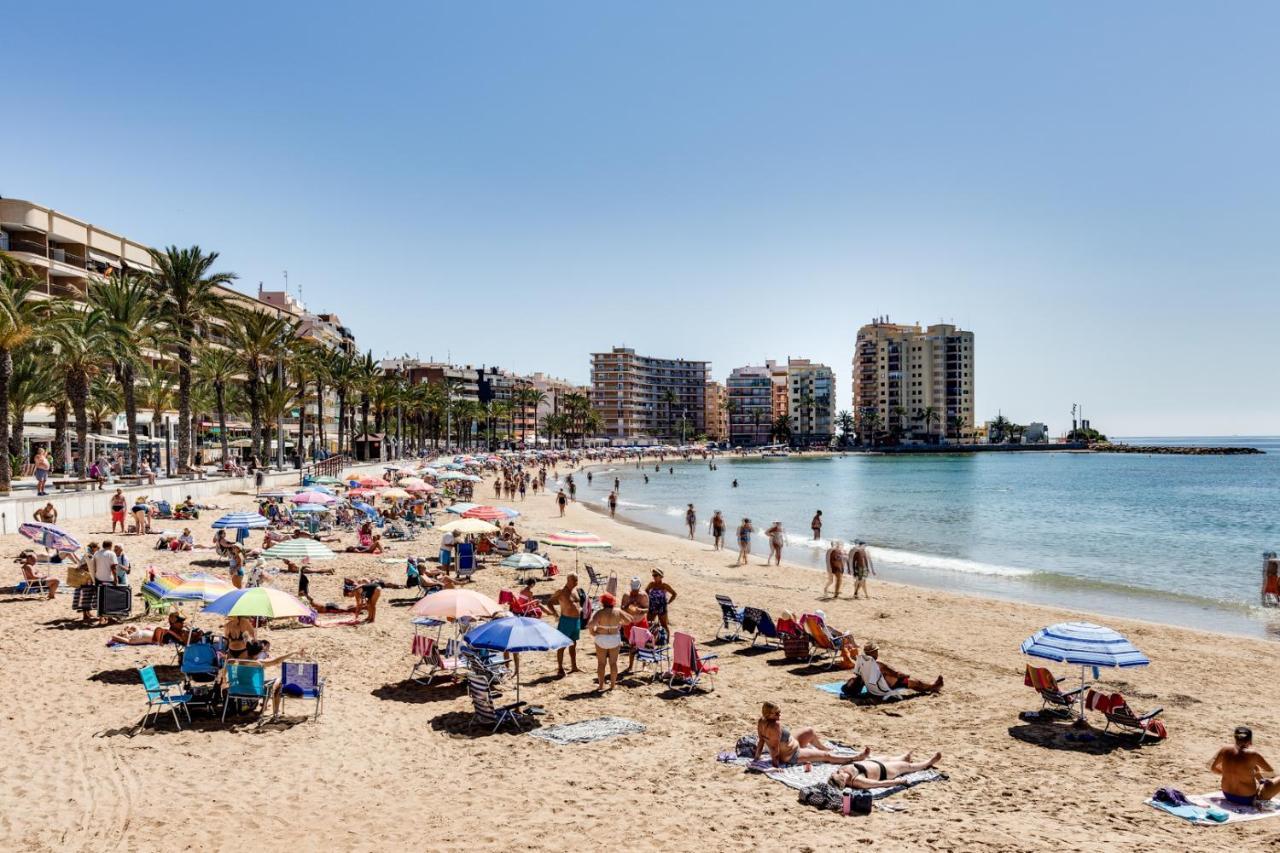 Caballero Apartment Torrevieja Eksteriør billede